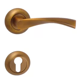 Galaxy súrolt bronz rozettás PZ