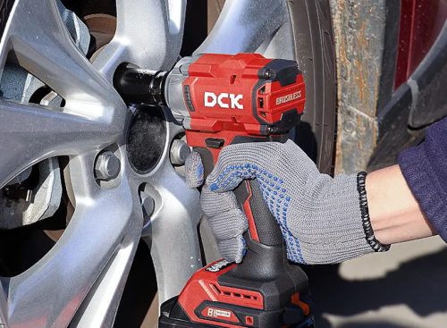 DCK KDPB358FK Akkus ütvecsavarozó 1/2 col 358 Nm 20 V (2 x 5,0 Ah akku + töltő)