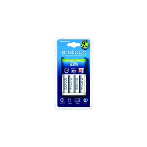 Eneloop KKJ17MCC40E Akkumulátor töltő 4 db 1900mAh AA akkumulátorral