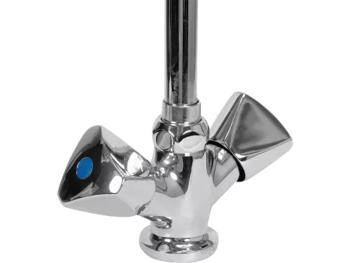 YATO YG-30701 Ipari mosogató csaptelep csappal és zuhanyfejjel padlóra állítható