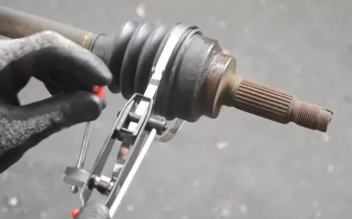 YATO YT-06064 Racsnis féltengely bilincs fogó